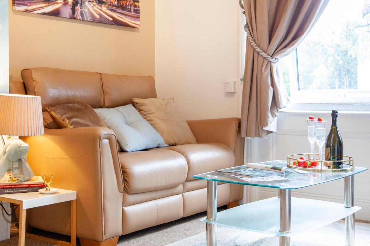 Treeside Suite By Grandeur Property بورنماوث المظهر الخارجي الصورة